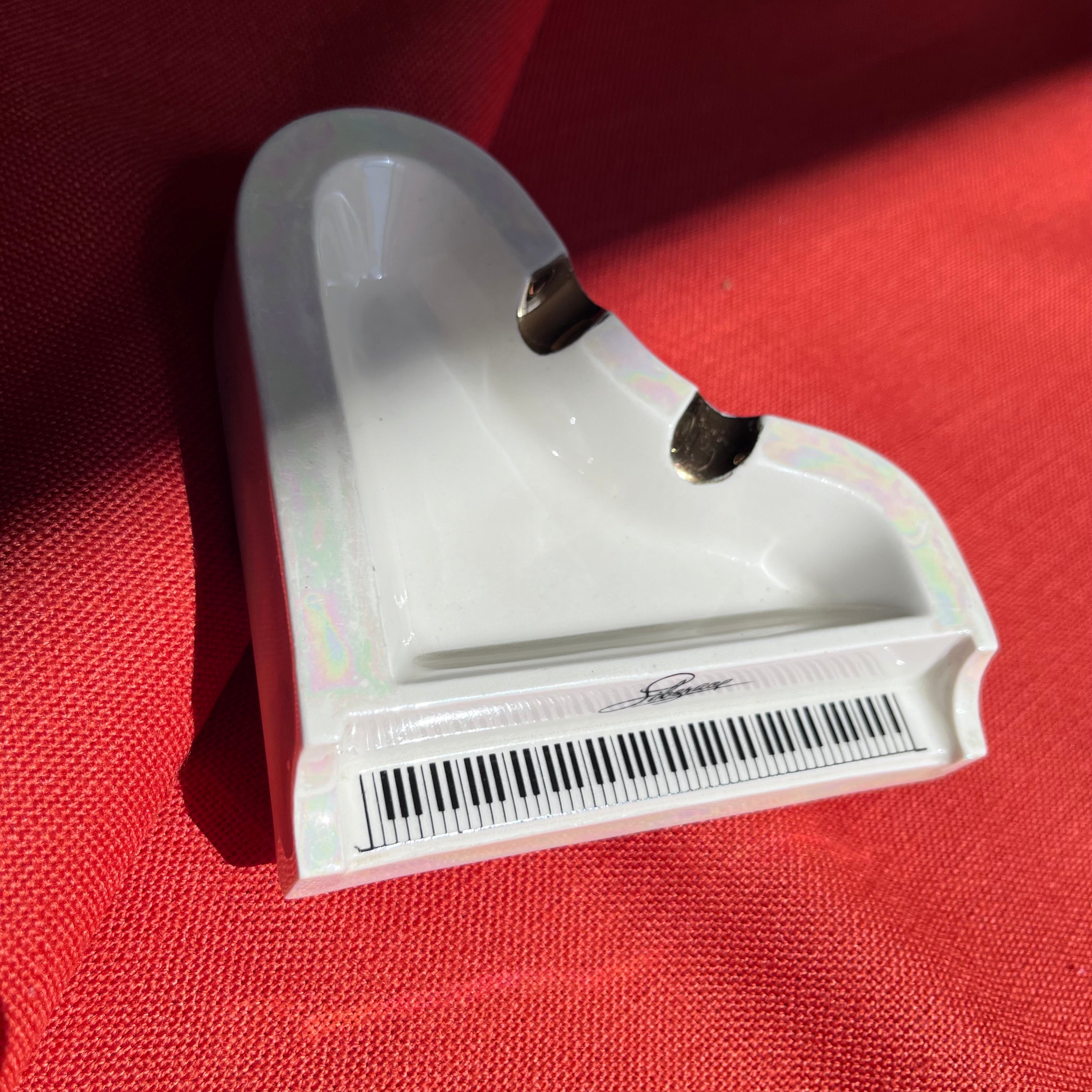 Vintage Liberace White Pearlescent Grand Piano Ashtray with Gold Accents & of course, piano keys