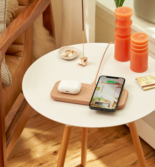 Linen Dual Charging Wireless Charger by Courant