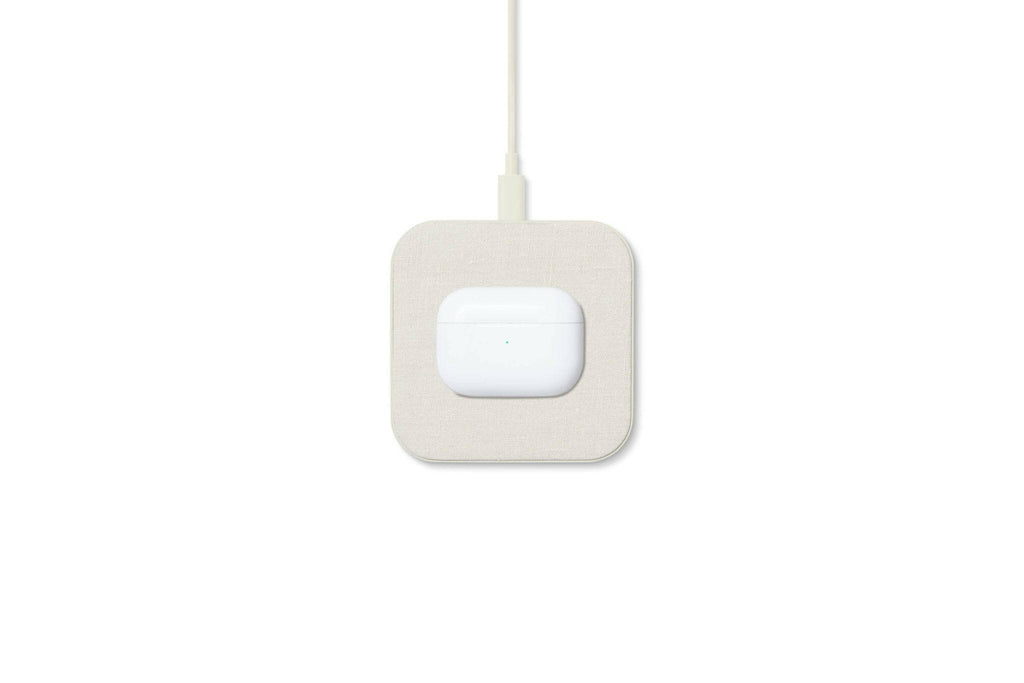 Courant Linen Wireless Charger in Natural, CATCH:1.