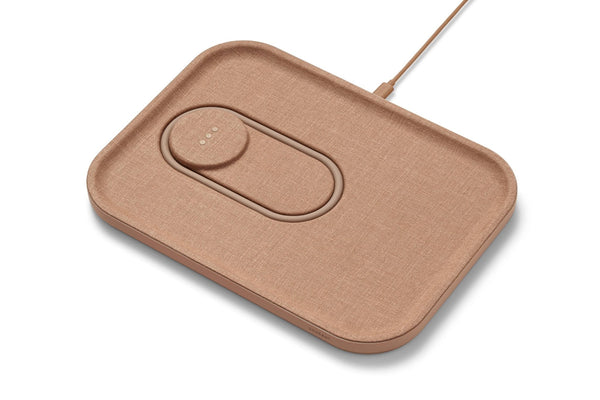 Courant MAG:3 Essentials Linen Wireless Dual Charge Magnetic Tray in Camel.