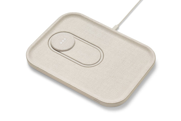 Courant MAG:3 Essentials Linen Wireless Dual Magnetic Charge Tray in Natural.