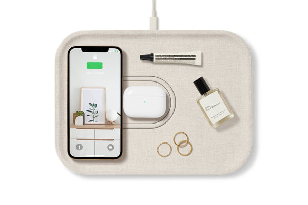 Courant MAG:3 Essentials Linen Wireless Dual Magnetic Charge Tray in Natural.