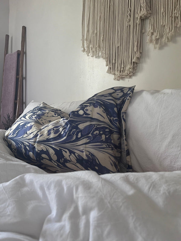 Dreamscape Silk Pillowcase - Hand-Marbled Luxury for Perfect Hair Days.