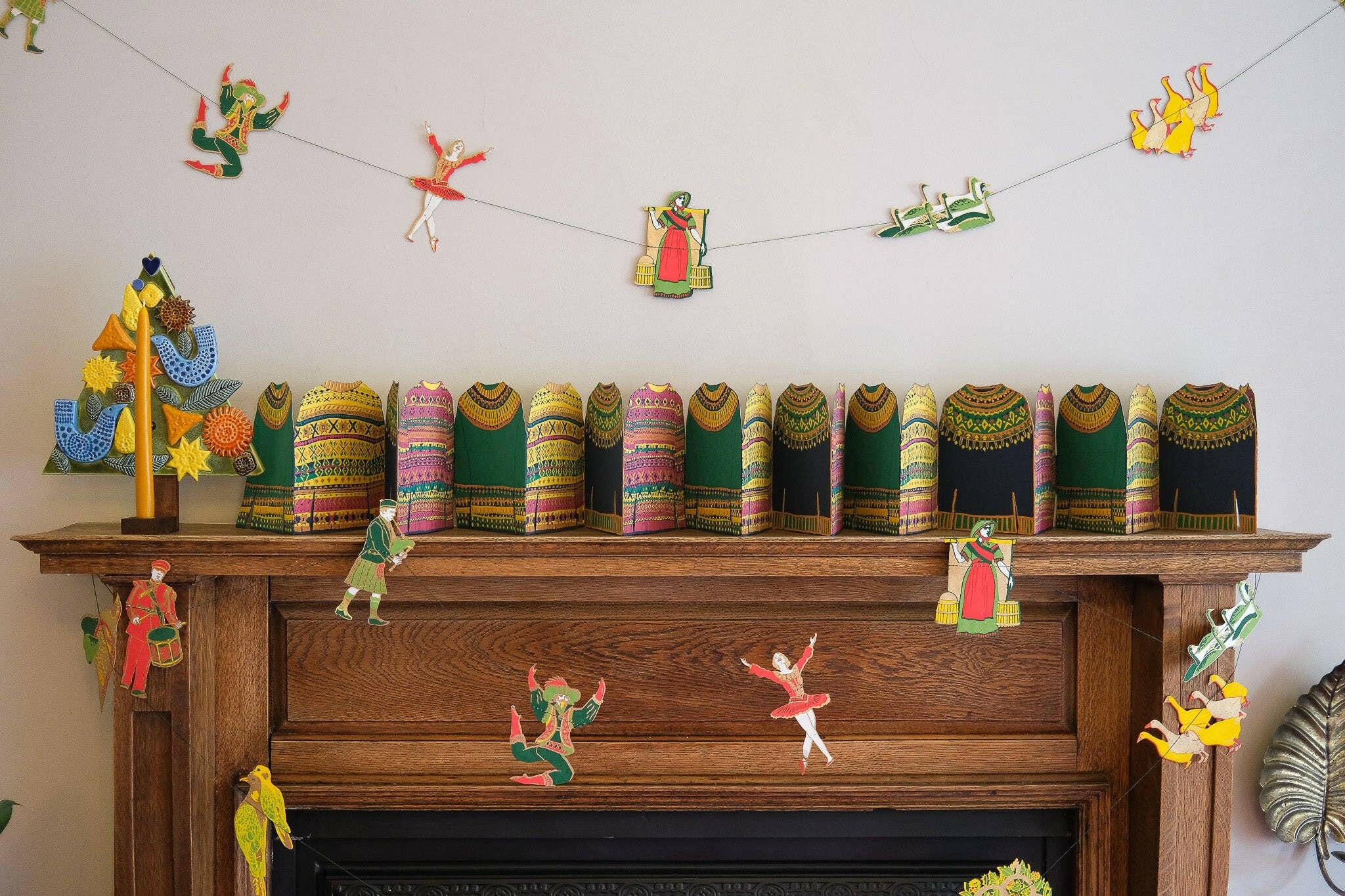 East End Press - Fairisle Sweaters Concertina Garland.