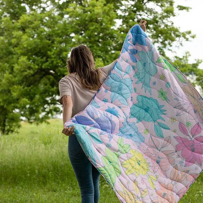 Eco-Friendly Lightweight Blanket made from Recycled Materials - Rainbow Floral.