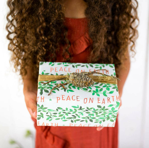 Eco Friendly Reversible Gift Wrap and Gift Tag Kit.