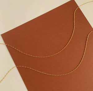 Effortless Glow: Dainty Chain Necklace by Points Jewelry.