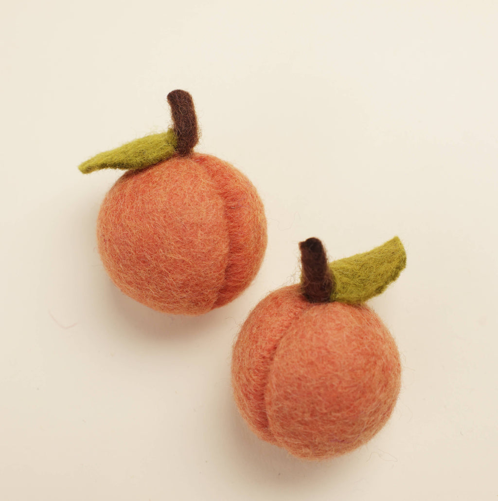 Peaches Cat Toy by Modern Beast