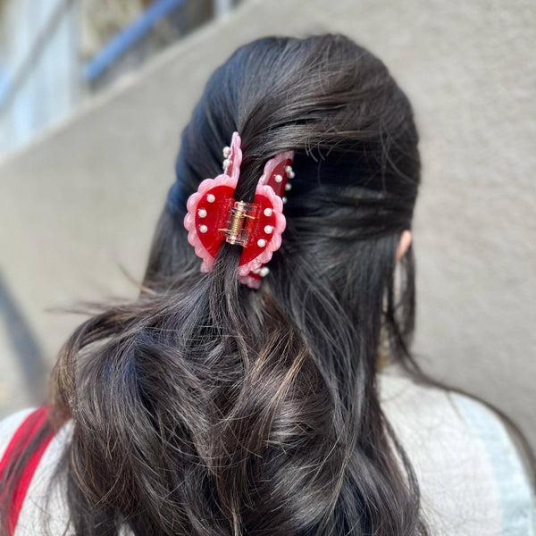 Kitschy Retro Red Heart Hair Claw.