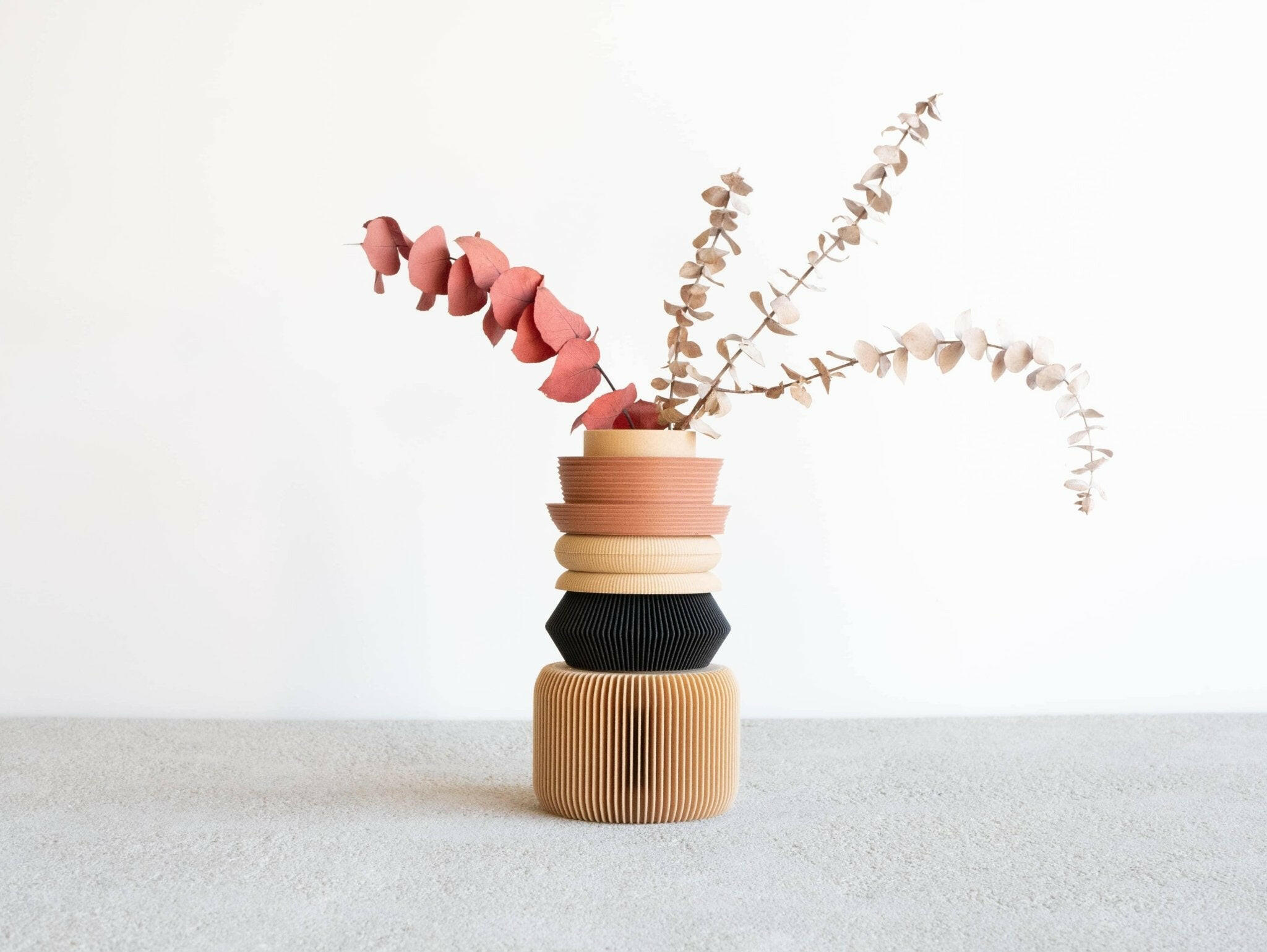 Modular Vase Set Made from Renewable Materials.