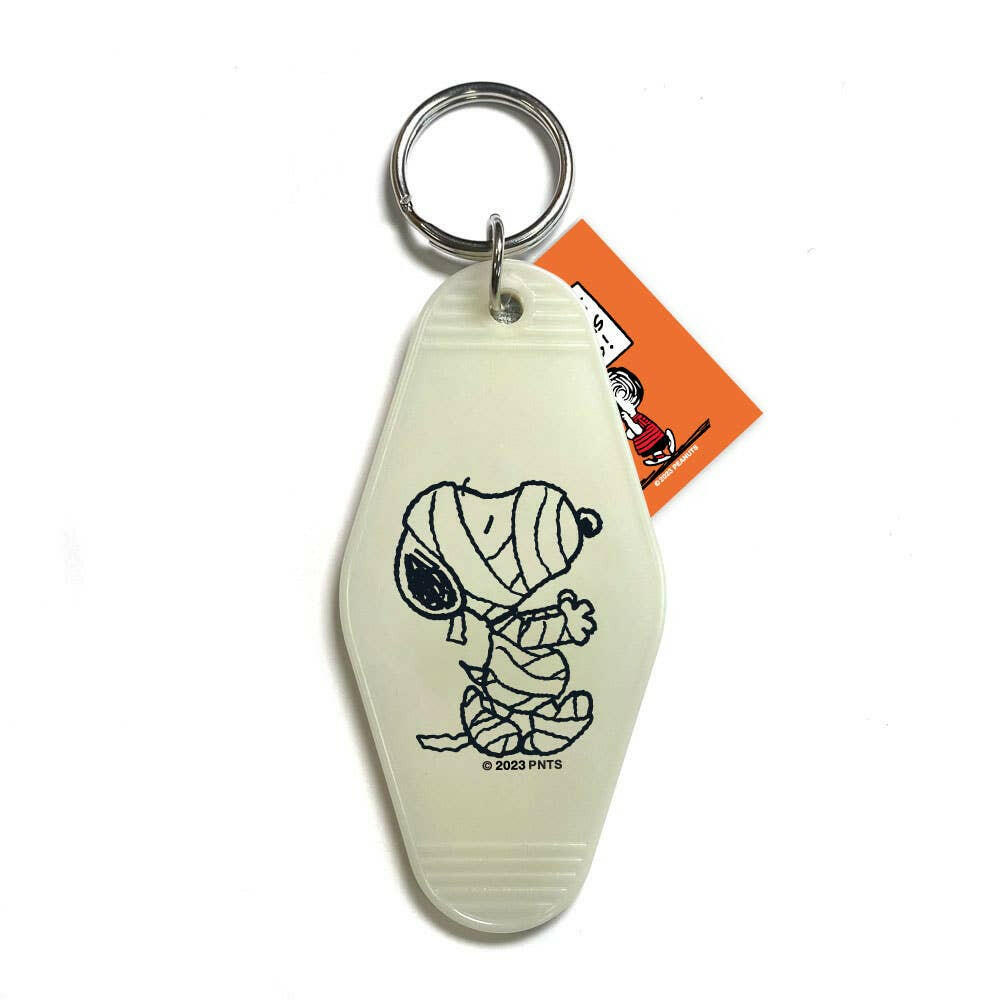 Mummy Snoopy & Ghost Charlie Brown Glow-in-the-Dark Keychain.