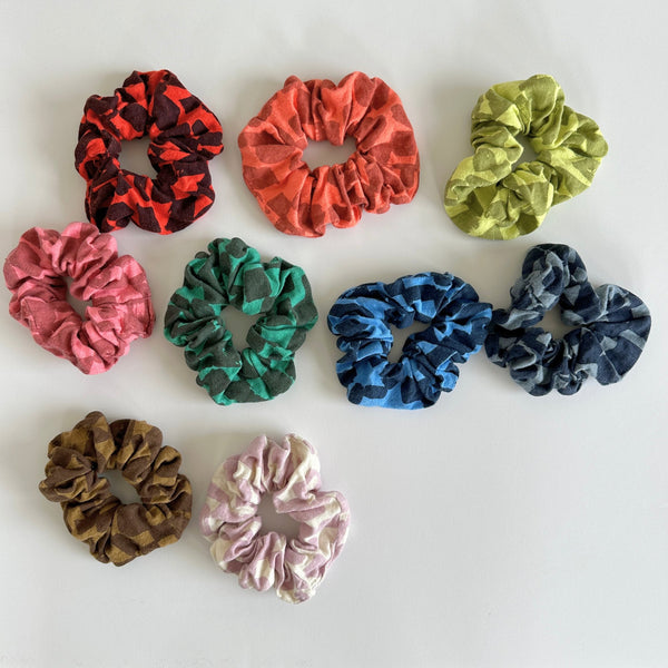 SCRUNCHIES - Natural & Lavender by Jenny Pennywood.