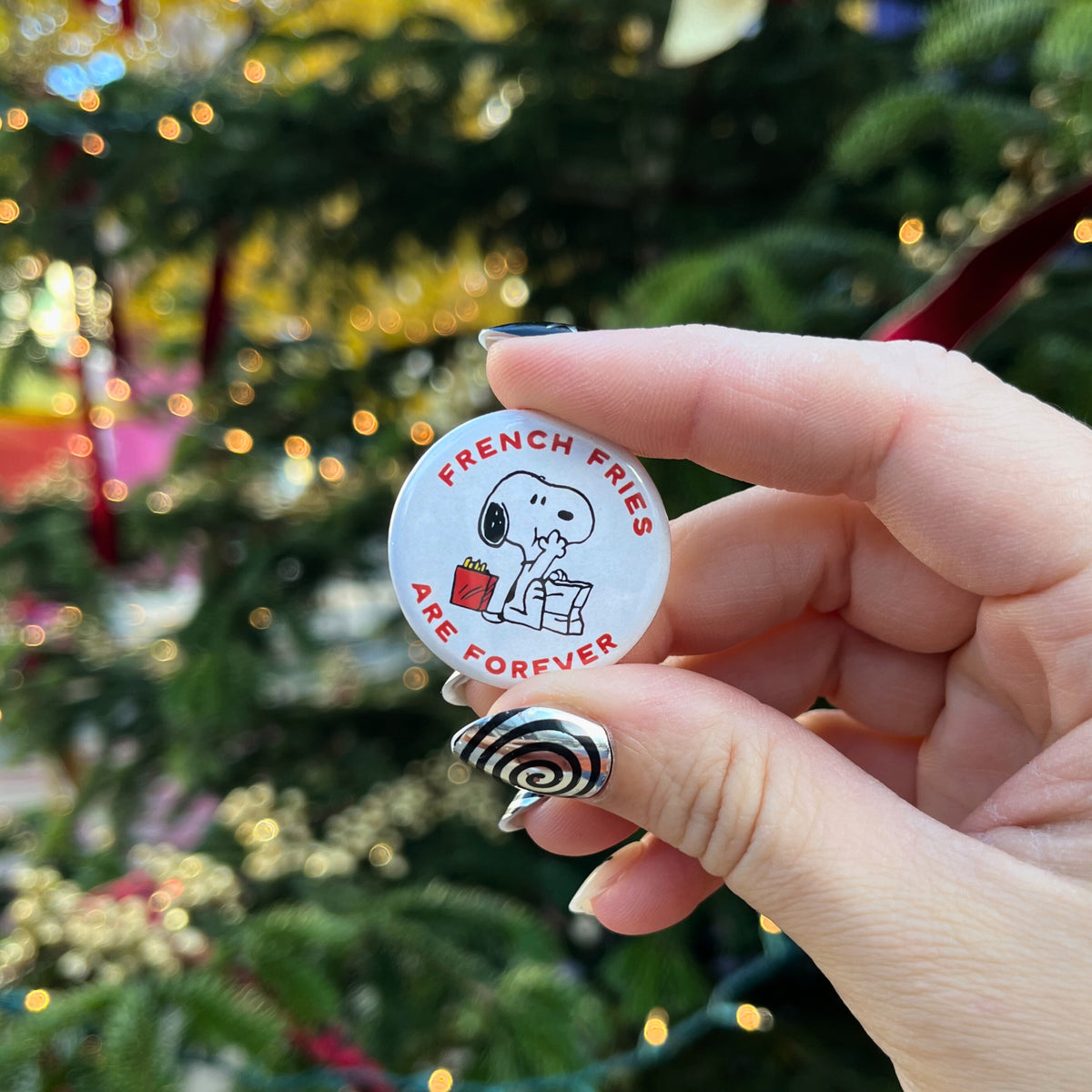Snoopy Surprise Button – Ruby's Old & New