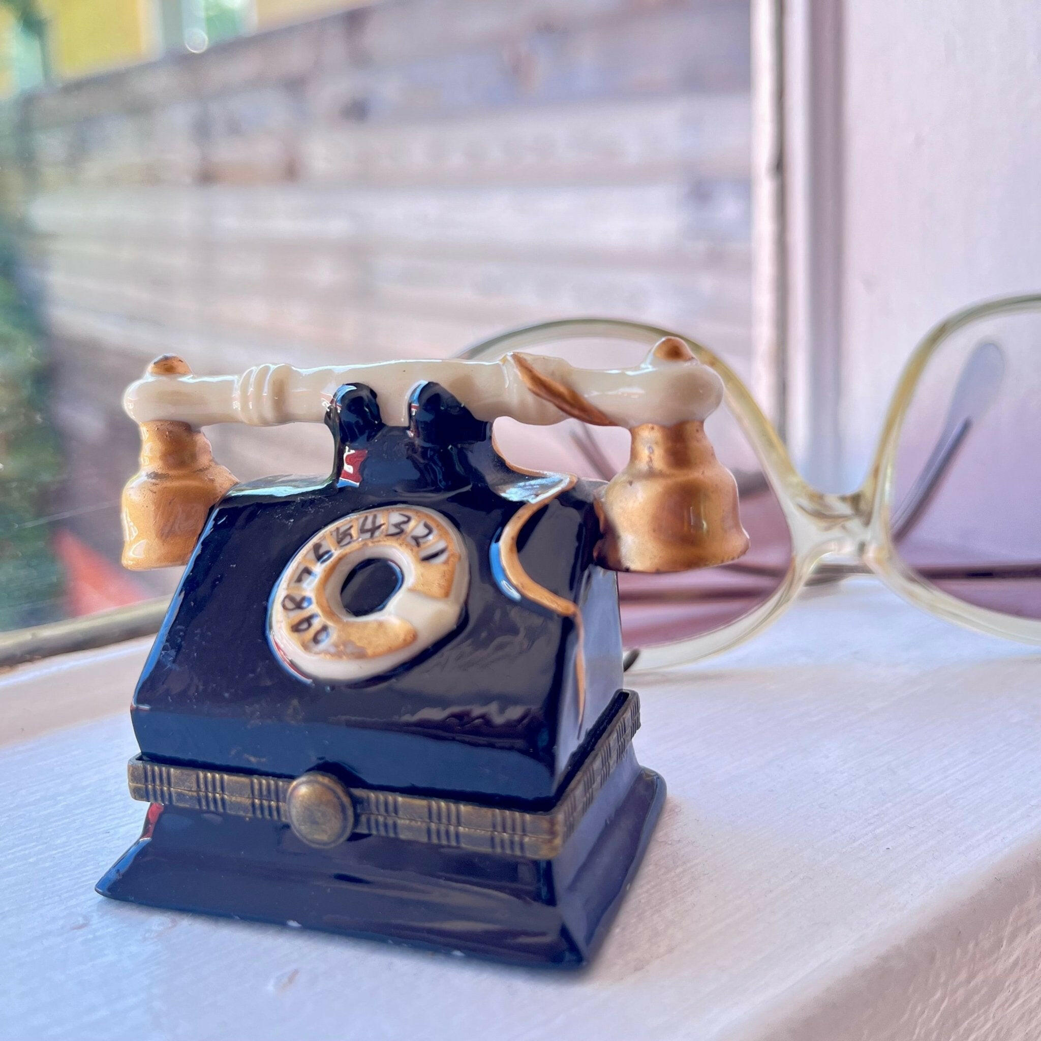 Vintage Rotary Phone Porcelain Trinket Box.
